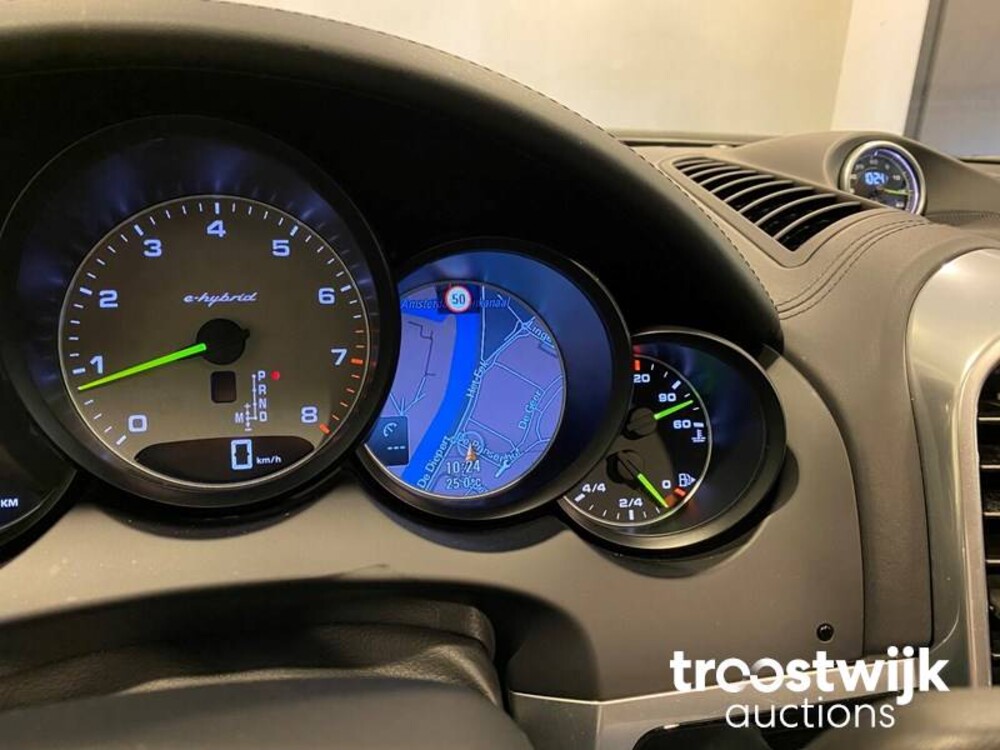 Porsche Cayenne S E-Hybrid 3.0 V6 Sport Chrono 416pk 2015 -Orig NL-, HF-254-S