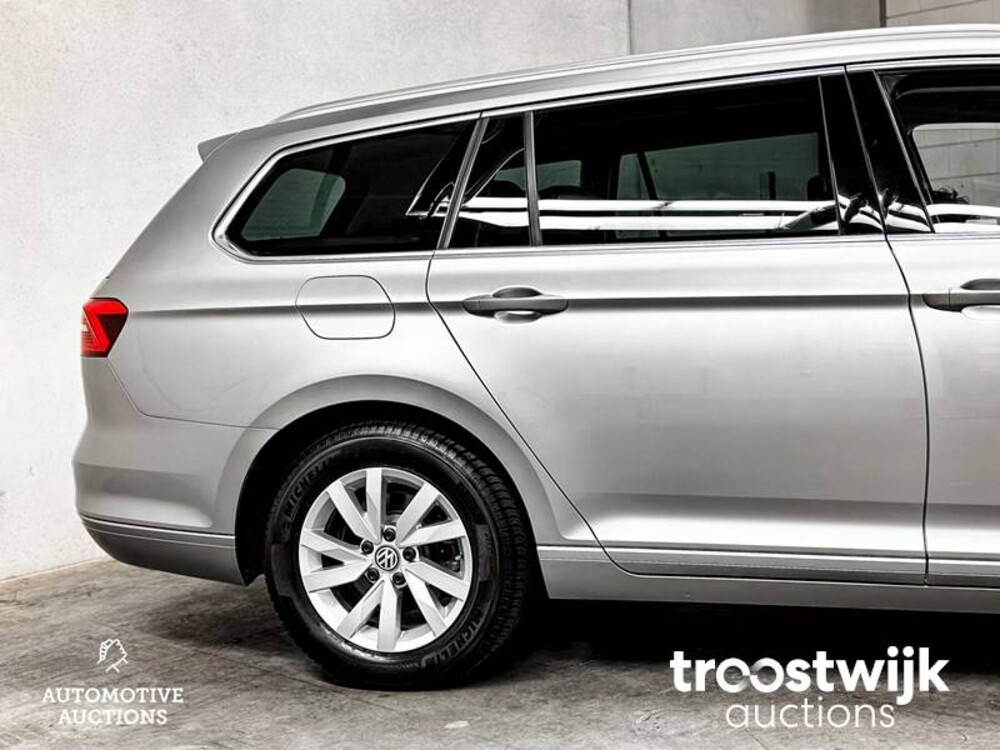 Volkswagen Passat Variant 1.6 TDI DSG Comfortline Business 120PS 2018 -Orig. NL-, RN-337-T