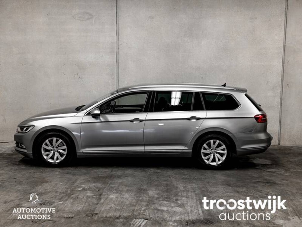 Volkswagen Passat Variant 1.6 TDI DSG Comfortline Business 120PS 2018 -Orig. NL-, RN-337-T