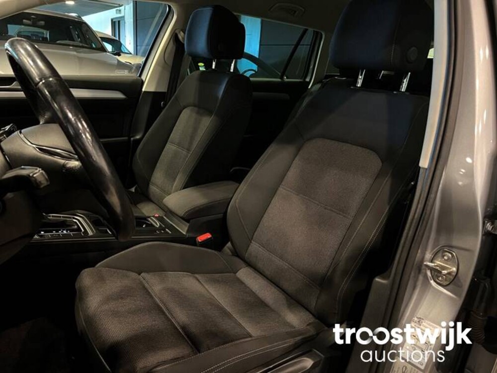 Volkswagen Passat Variant 1.6 TDI DSG Comfortline Business 120PS 2018 -Orig. NL-, RN-337-T