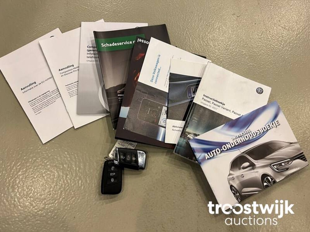 Volkswagen Passat Variant 1.6 TDI DSG Comfortline Business 120PS 2018 -Orig. NL-, RN-337-T