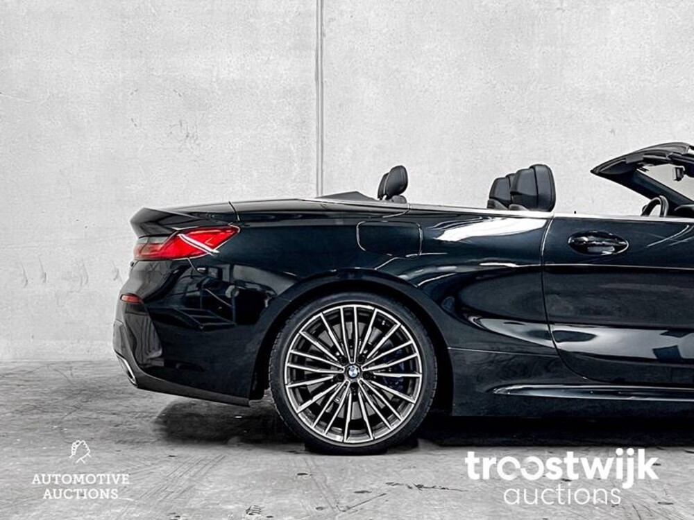 BMW M850i xDrive 4.4 V8 High Executive G14 530pk 2019 -Orig. NL- Cabriolet 8-Serie, ZB-634-S