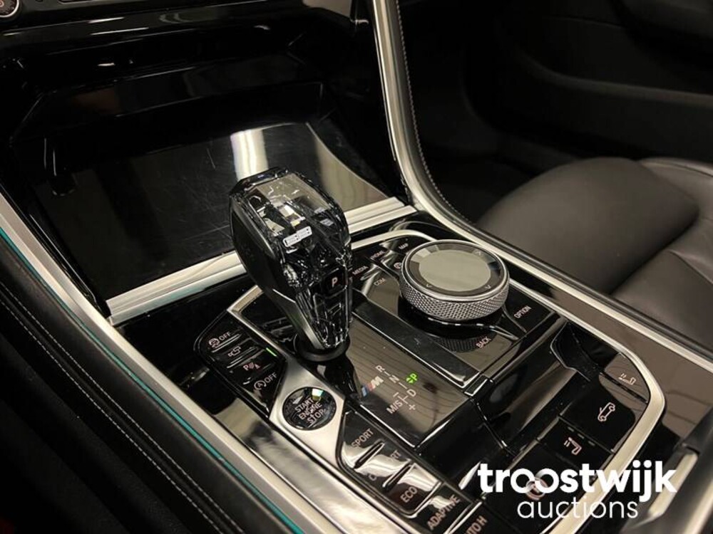 BMW M850i xDrive 4.4 V8 High Executive G14 530pk 2019 -Orig. NL- Cabriolet 8-Serie, ZB-634-S