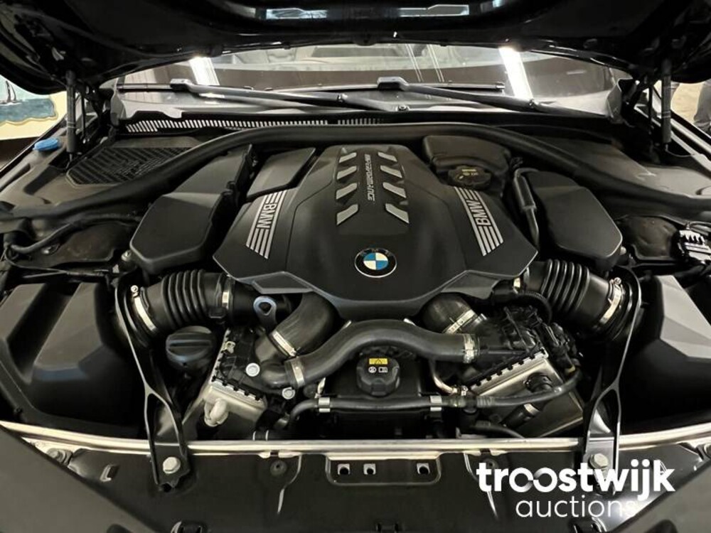 BMW M850i xDrive 4.4 V8 High Executive G14 530pk 2019 -Orig. NL- Cabriolet 8-Serie, ZB-634-S