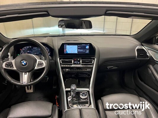 BMW M850i xDrive 4.4 V8 High Executive G14 530hp 2019 -Orig. EN- Cabriolet 8-Series, ZB-634-S
