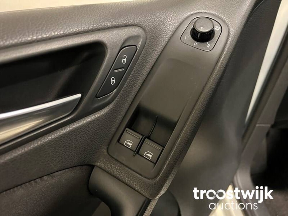 Volkswagen Golf 1.4 TSI Trendline 122PS 2009 -Orig. NL-, 17-HZR-7