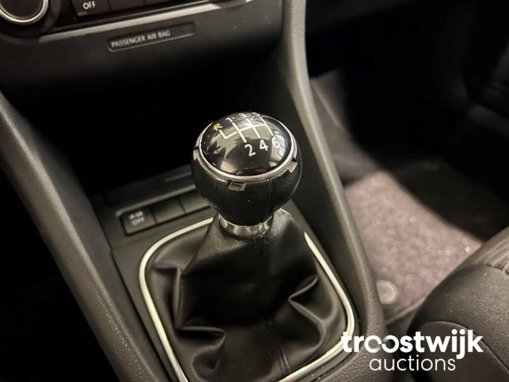 Volkswagen Golf 1.4 TSI Trendline 122PS 2009 -Orig. NL-, 17-HZR-7