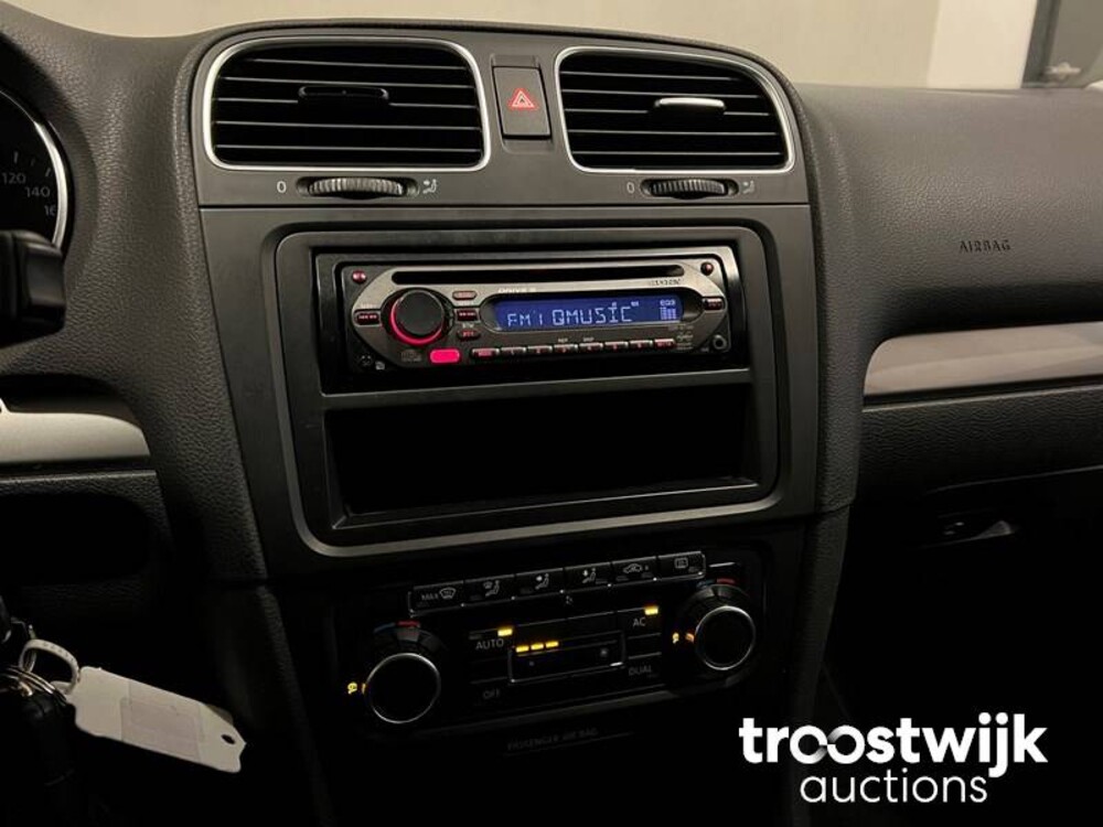 Volkswagen Golf 1.4 TSI Trendline 122PS 2009 -Orig. NL-, 17-HZR-7