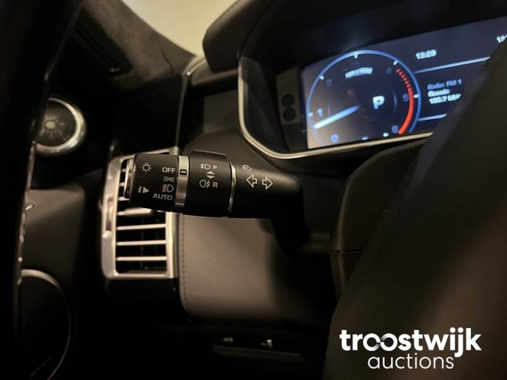 Land Rover Range Rover 4.4 SDV8 Autobiography 340 PS 2015, J-564-ZP