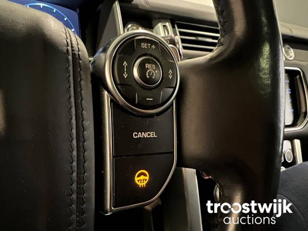Land Rover Range Rover 4.4 SDV8 Autobiography 340 PS 2015, J-564-ZP
