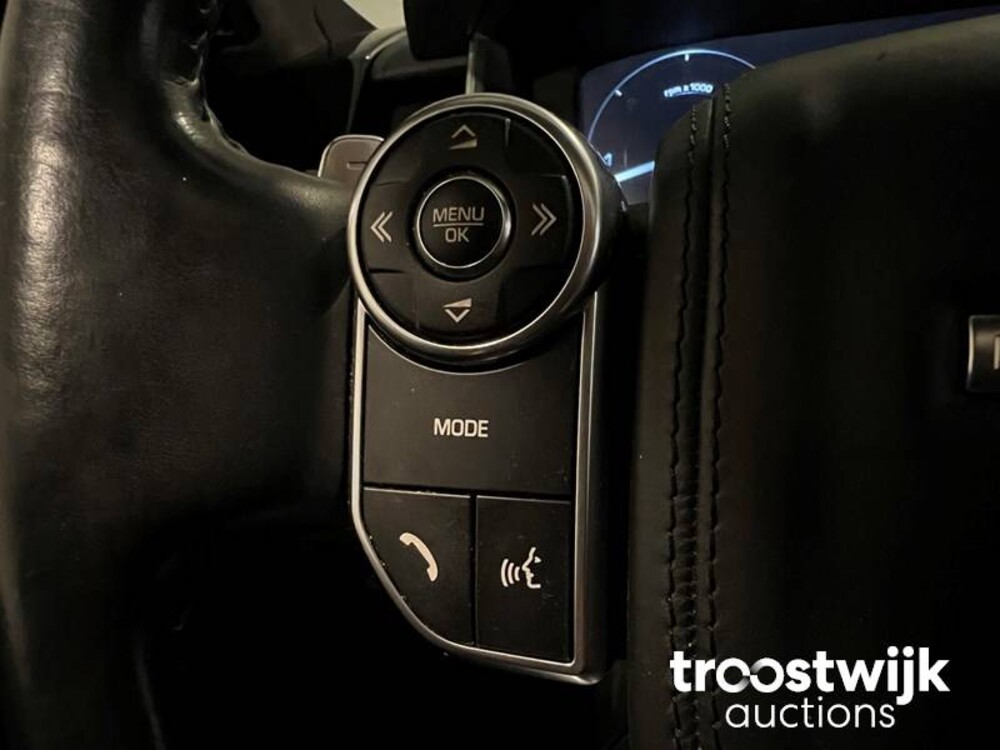 Land Rover Range Rover 4.4 SDV8 Autobiography 340 PS 2015, J-564-ZP