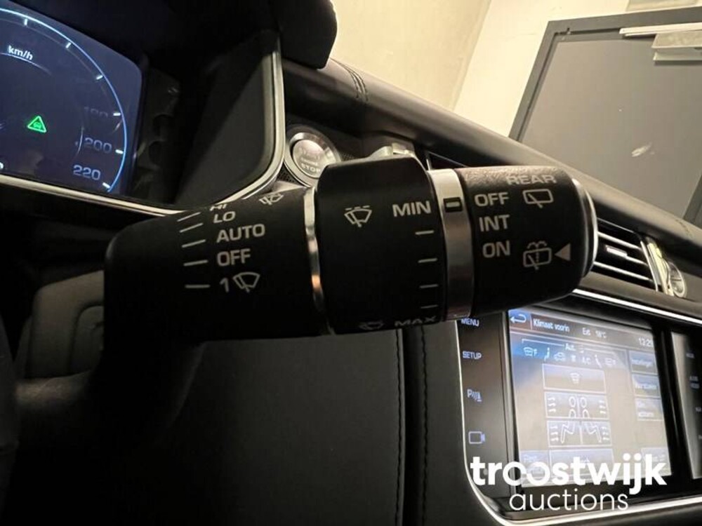 Land Rover Range Rover 4.4 SDV8 Autobiography 340 PS 2015, J-564-ZP