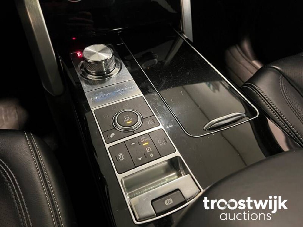 Land Rover Range Rover 4.4 SDV8 Autobiography 340 PS 2015, J-564-ZP