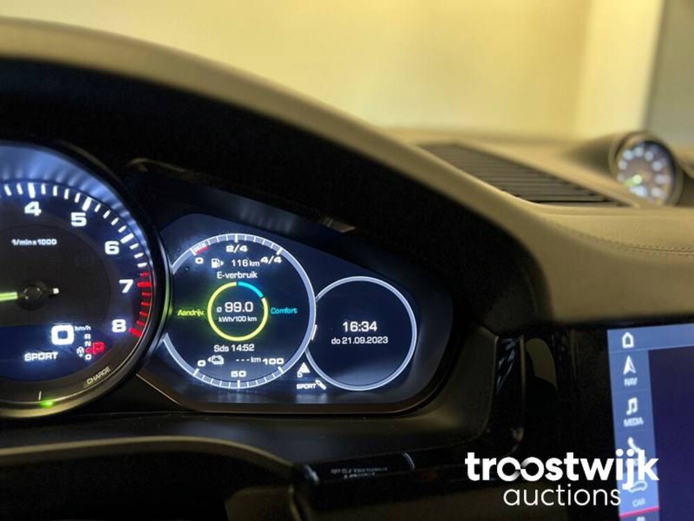 Porsche Cayenne E-Hybrid 3.0 V6 Sport-Chrono 462PS 2018 -Orig. NL-, TD-052-B