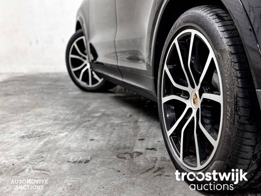 Porsche Cayenne E-Hybrid 3.0 V6 Sport-Chrono 462PS 2018 -Orig. NL-, TD-052-B