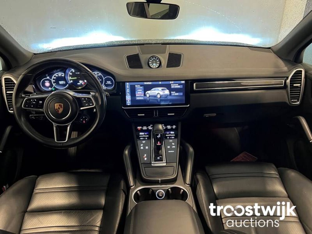 Porsche Cayenne E-Hybrid 3.0 V6 Sport-Chrono 462PS 2018 -Orig. NL-, TD-052-B