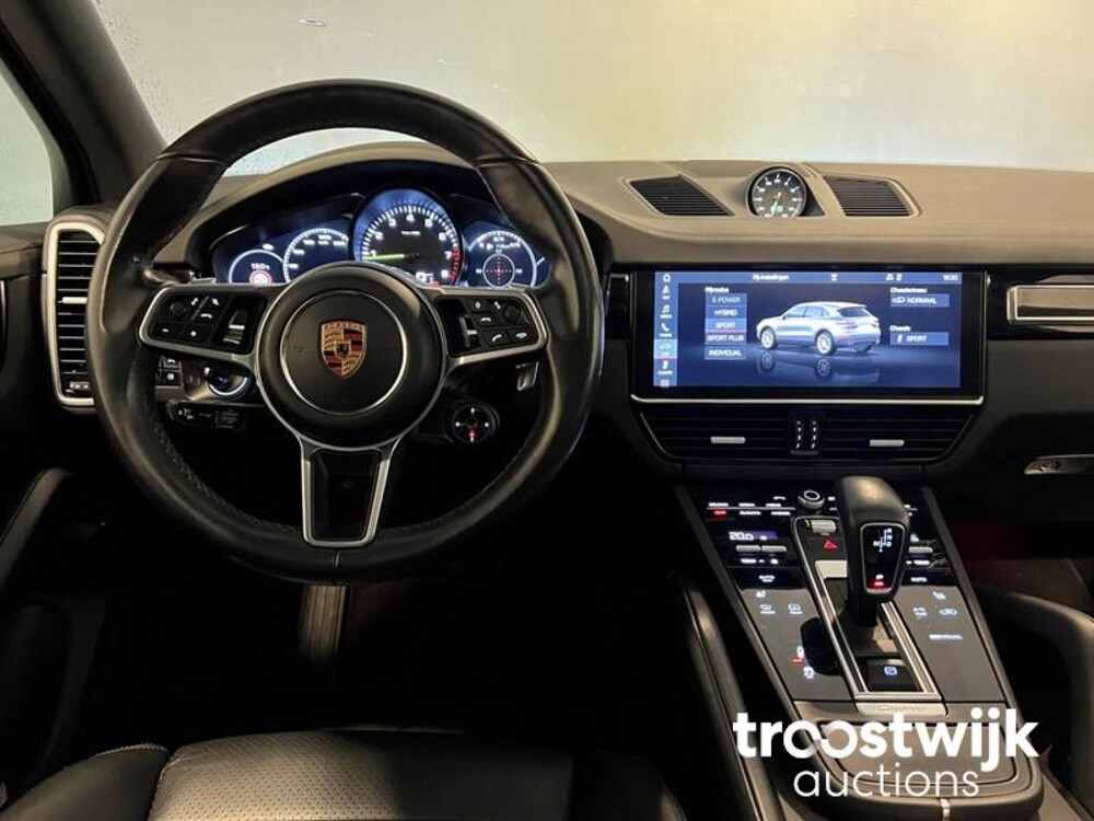 Porsche Cayenne E-Hybrid 3.0 V6 Sport-Chrono 462PS 2018 -Orig. NL-, TD-052-B