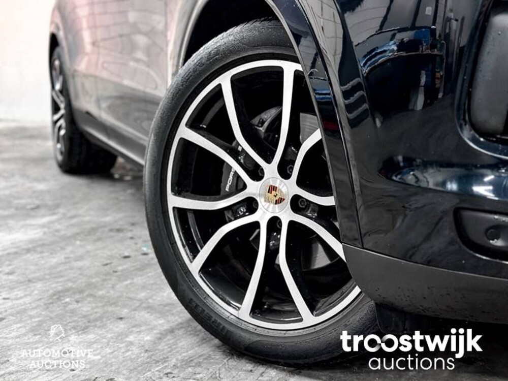 Porsche Cayenne E-Hybrid 3.0 V6 Sport-Chrono 462PS 2018 -Orig. NL-, TD-052-B
