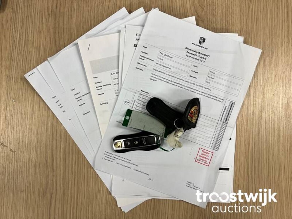 Porsche Cayenne E-Hybrid 3.0 V6 Sport-Chrono 462PS 2018 -Orig. NL-, TD-052-B