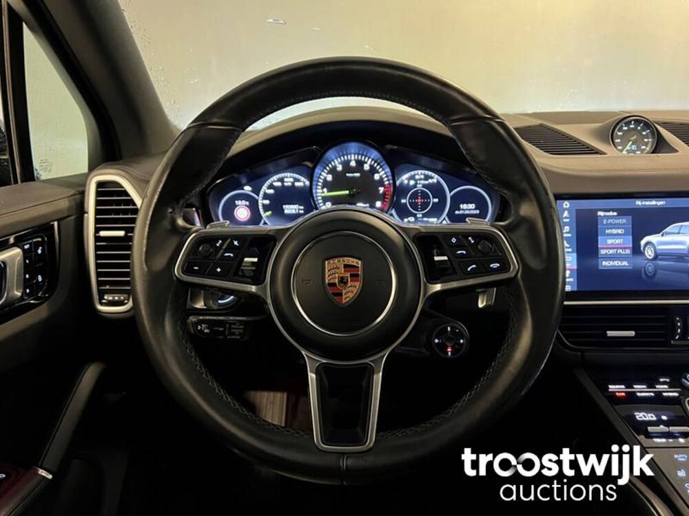 Porsche Cayenne E-Hybrid 3.0 V6 Sport-Chrono 462PS 2018 -Orig. NL-, TD-052-B