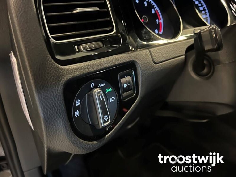 Volkswagen Golf 7 TSI Highline Cup Edition 105PS 2014, G-905-JT