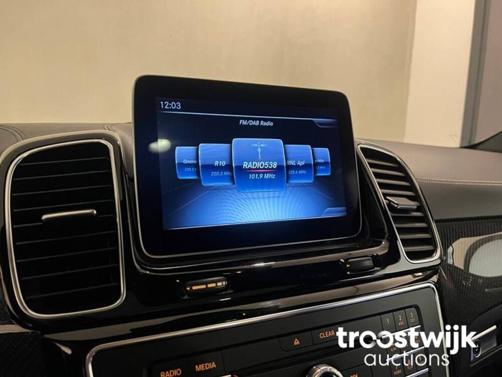 Mercedes-Benz GLE63s AMG 5.5 V8 4Matic Coupe 585hp 2018 GLE-Class