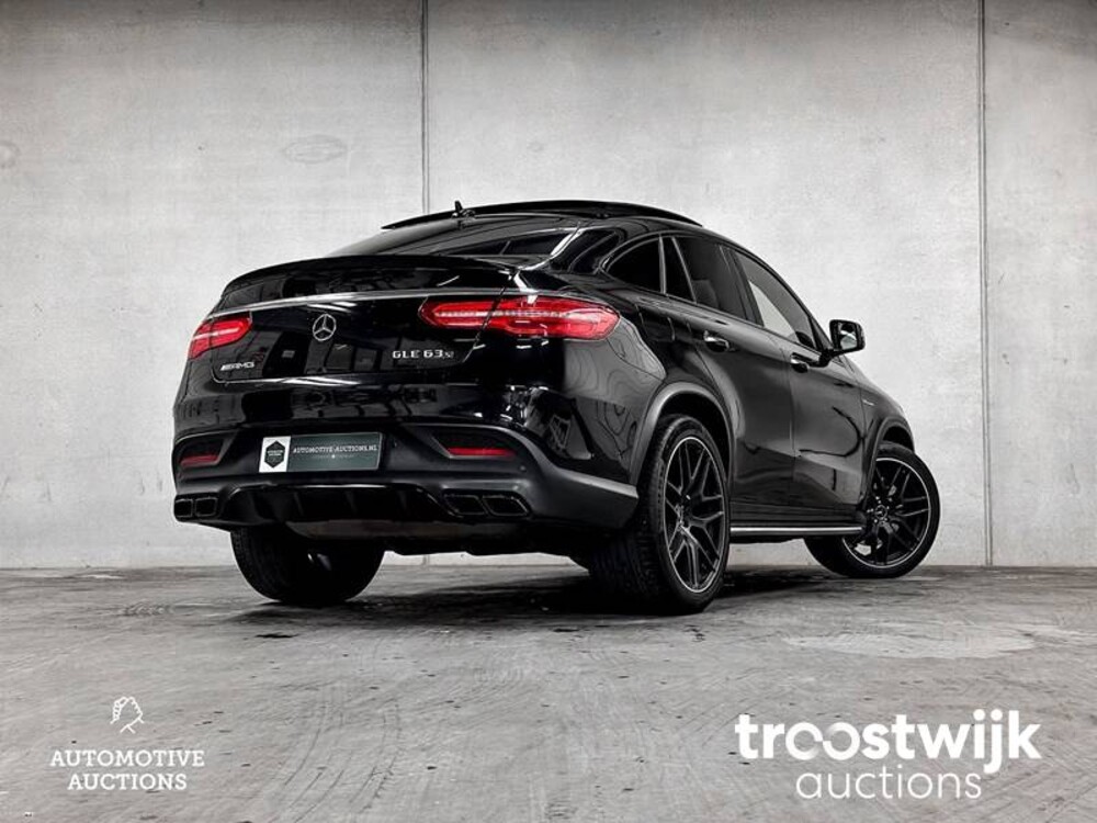 Mercedes-Benz GLE63s AMG 5.5 V8 4Matic Coupe 585hp 2018 GLE-Class