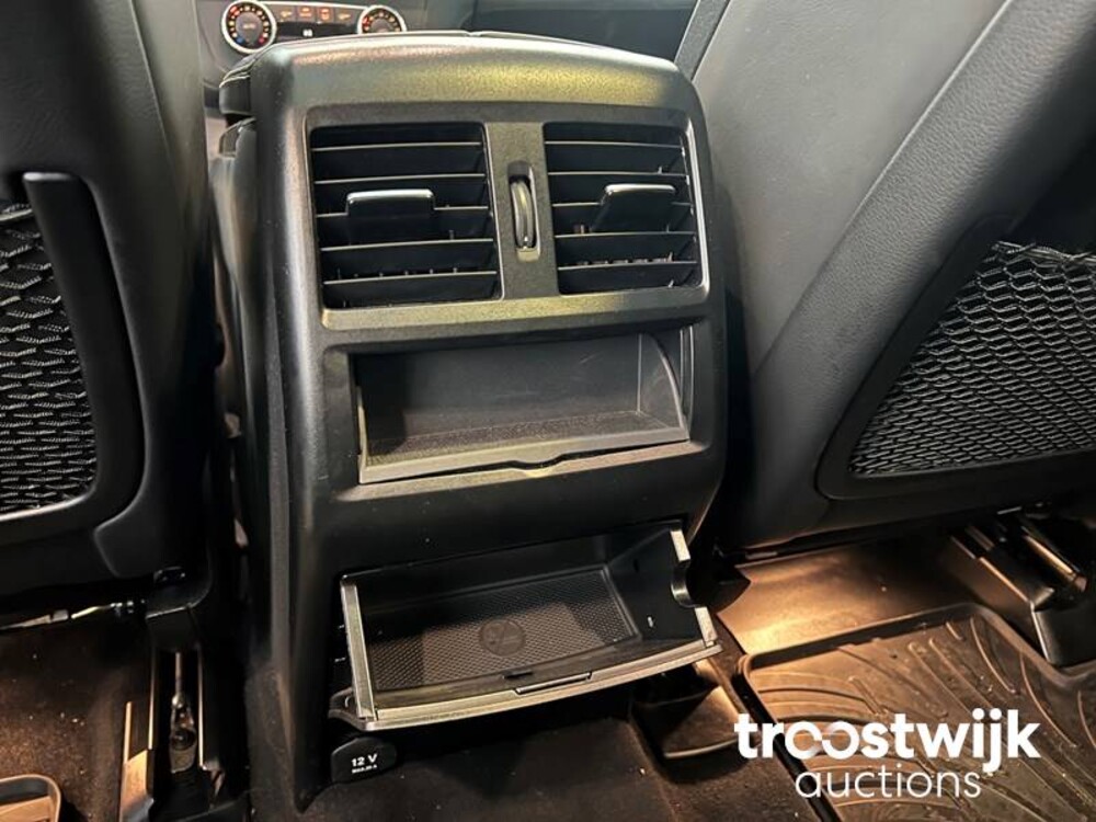 Mercedes-Benz GLE63s AMG 5.5 V8 4Matic Coupe 585hp 2018 GLE-Class