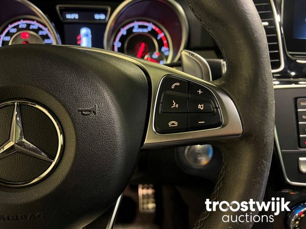 Mercedes-Benz GLE63s AMG 5.5 V8 4Matic Coupe 585hp 2018 GLE-Class