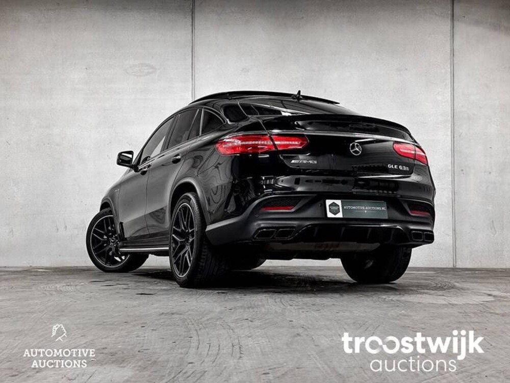Mercedes-Benz GLE63s AMG 5.5 V8 4Matic Coupe 585hp 2018 GLE-Class