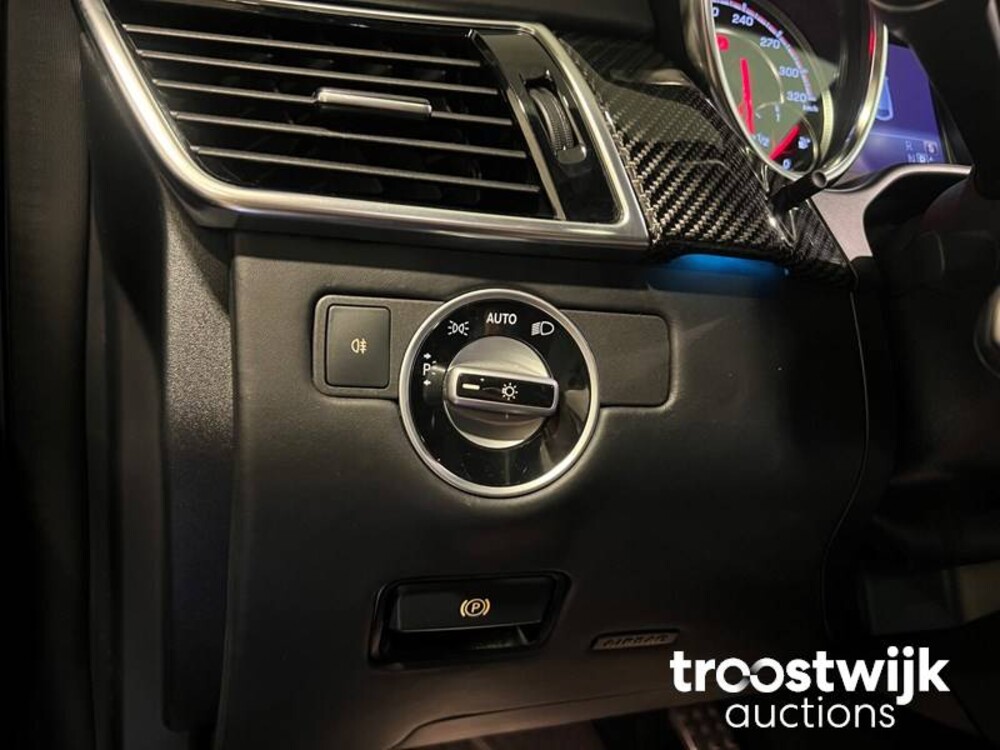 Mercedes-Benz GLE63s AMG 5.5 V8 4Matic Coupe 585hp 2018 GLE-Class