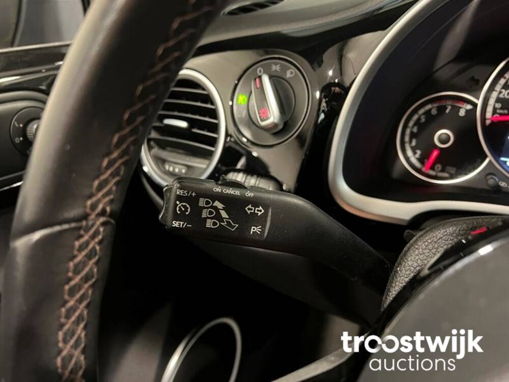 Volkswagen Beetle Cabriolet 1.4 TSI Sport 160 PS 2014, GD-609-V