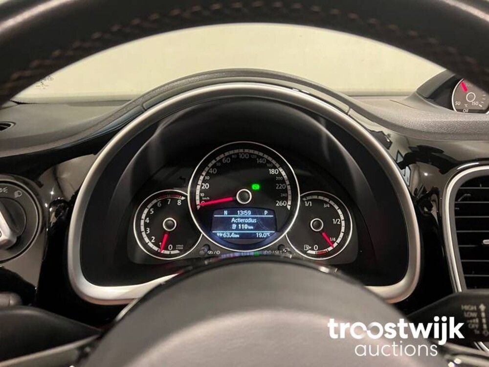 Volkswagen Beetle Cabriolet 1.4 TSI Sport 160 PS 2014, GD-609-V