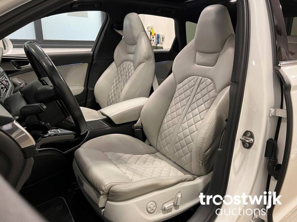 Audi A6 Avant S-Line 3.0 V6 TFSI Quattro Sport Edition 333 PS 2016, J-252-FS