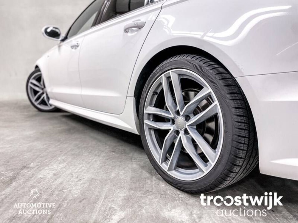 Audi A6 Avant S-Line 3.0 V6 TFSI Quattro Sport Edition 333 PS 2016, J-252-FS