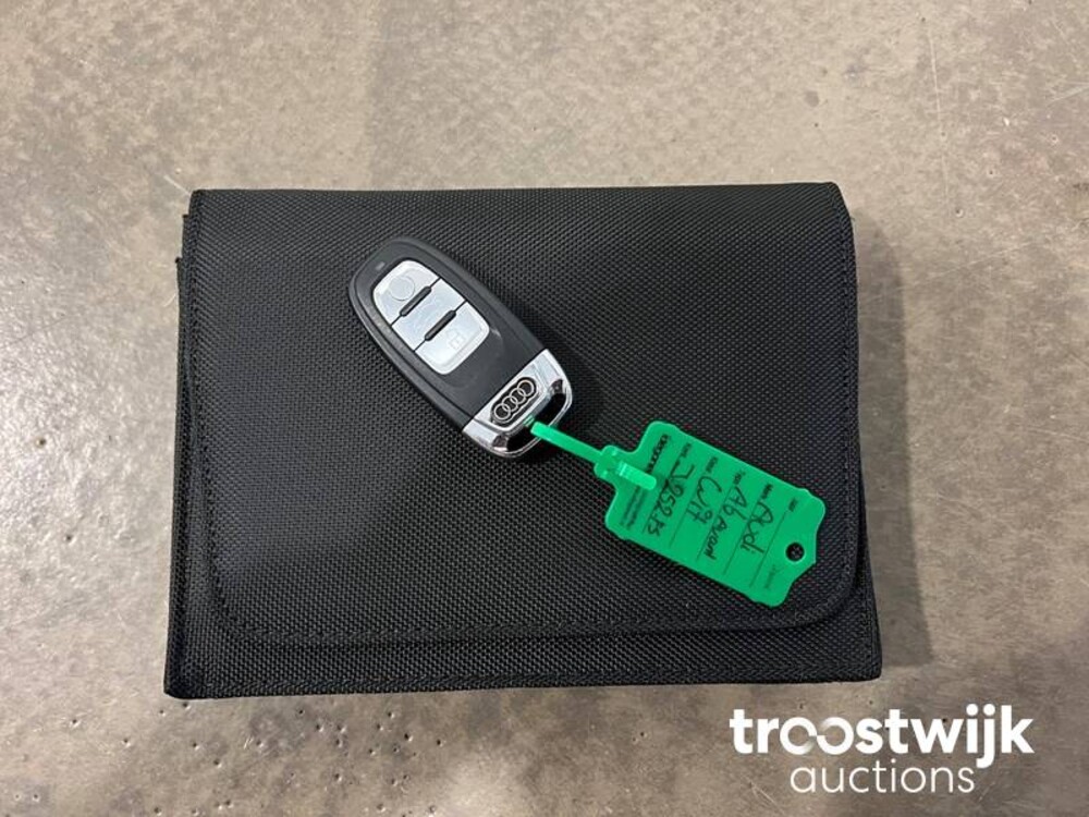 Audi A6 Avant S-Line 3.0 V6 TFSI Quattro Sport Edition 333 PS 2016, J-252-FS