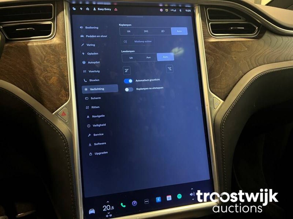 Tesla Model X 75d 6-Persoons 333hp 2017 -Orig. NL-, PT-595-K