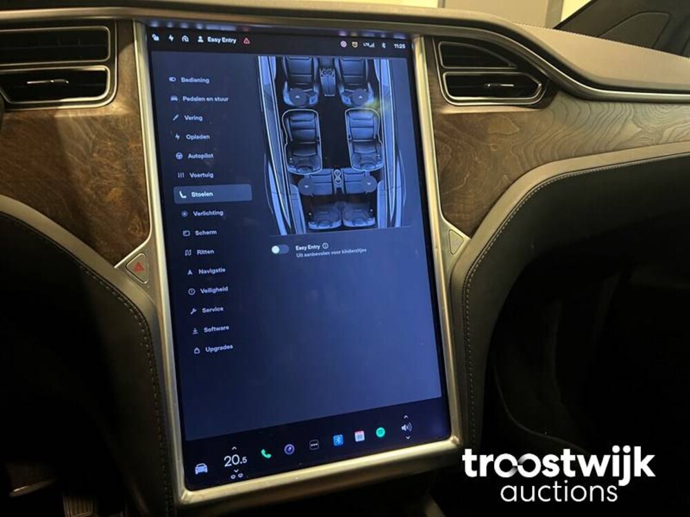 Tesla Model X 75d 6-Persoons 333hp 2017 -Orig. NL-, PT-595-K