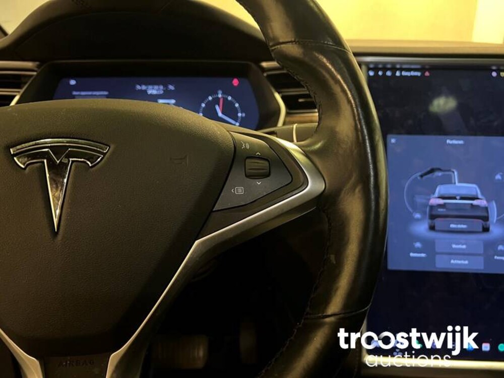 Tesla Model X 75d 6-Persoons 333hp 2017 -Orig. NL-, PT-595-K