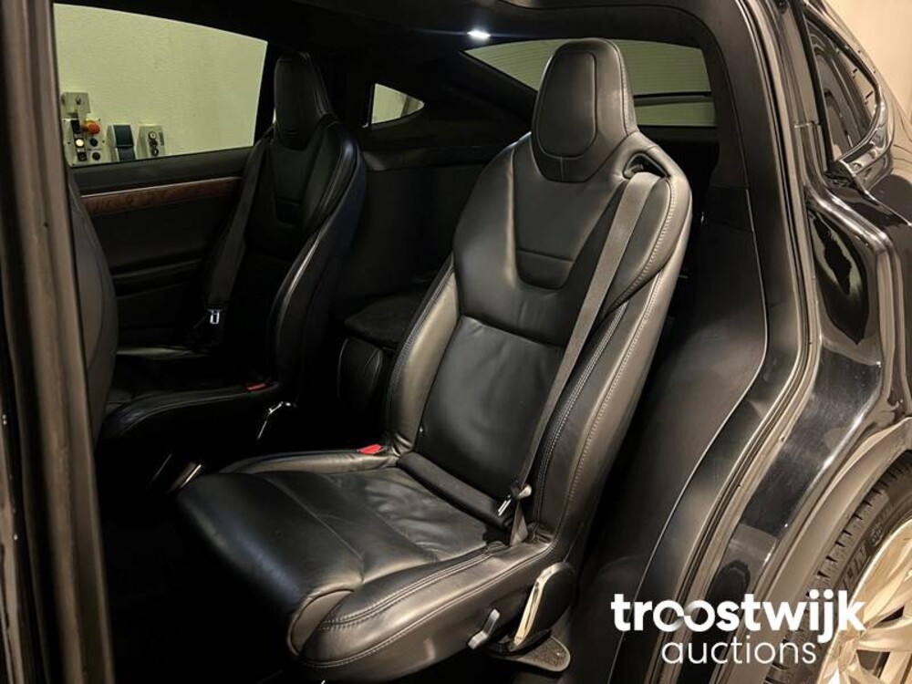 Tesla Model X 75d 6-Persoons 333hp 2017 -Orig. NL-, PT-595-K