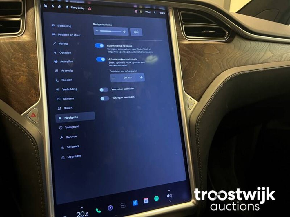 Tesla Model X 75d 6-Persoons 333hp 2017 -Orig. NL-, PT-595-K