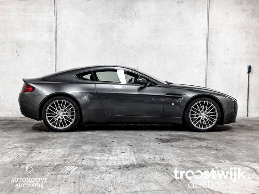 Aston Martin V8 Vantage 4.7 Sportshift 426hp 2009, 49-PRF-6