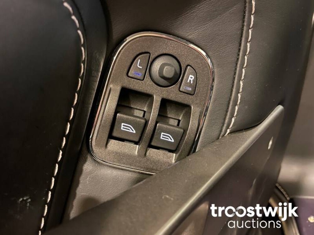 Aston Martin V8 Vantage 4.7 Sportshift 426hp 2009, 49-PRF-6