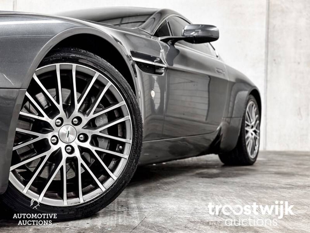 Aston Martin V8 Vantage 4.7 Sportshift 426hp 2009, 49-PRF-6