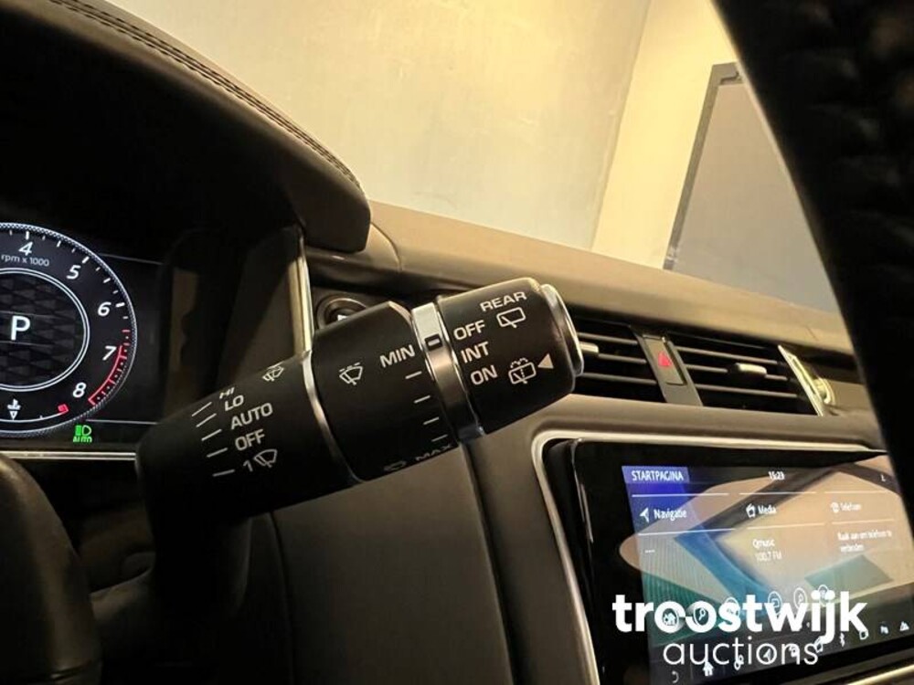 Land Rover Range Rover Sport SVR 5.0 V8 SC  575PS 2018 -Orig. NL-, SG-752-H