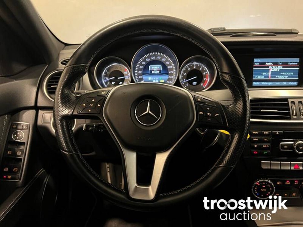 Mercedes-Benz C180 Ambition Avantgarde 156PS 2014 -Orig. NL-, 2-TFP-87