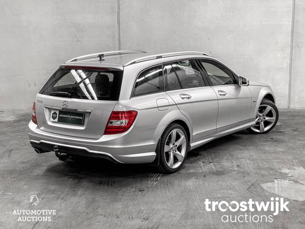 Mercedes-Benz C180 Ambition Avantgarde 156PS 2014 -Orig. NL-, 2-TFP-87