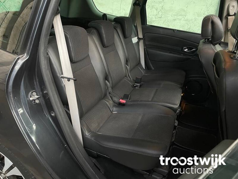 Renault Grand Scenic 1.4 TCe Bose 131pk 2011 -Orig. NL-, 02-RBX-8