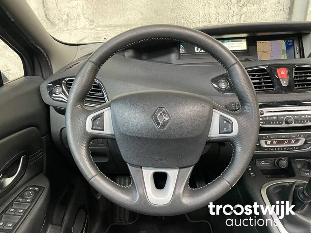 Renault Grand Scenic 1.4 TCe Bose 131pk 2011 -Orig. NL-, 02-RBX-8