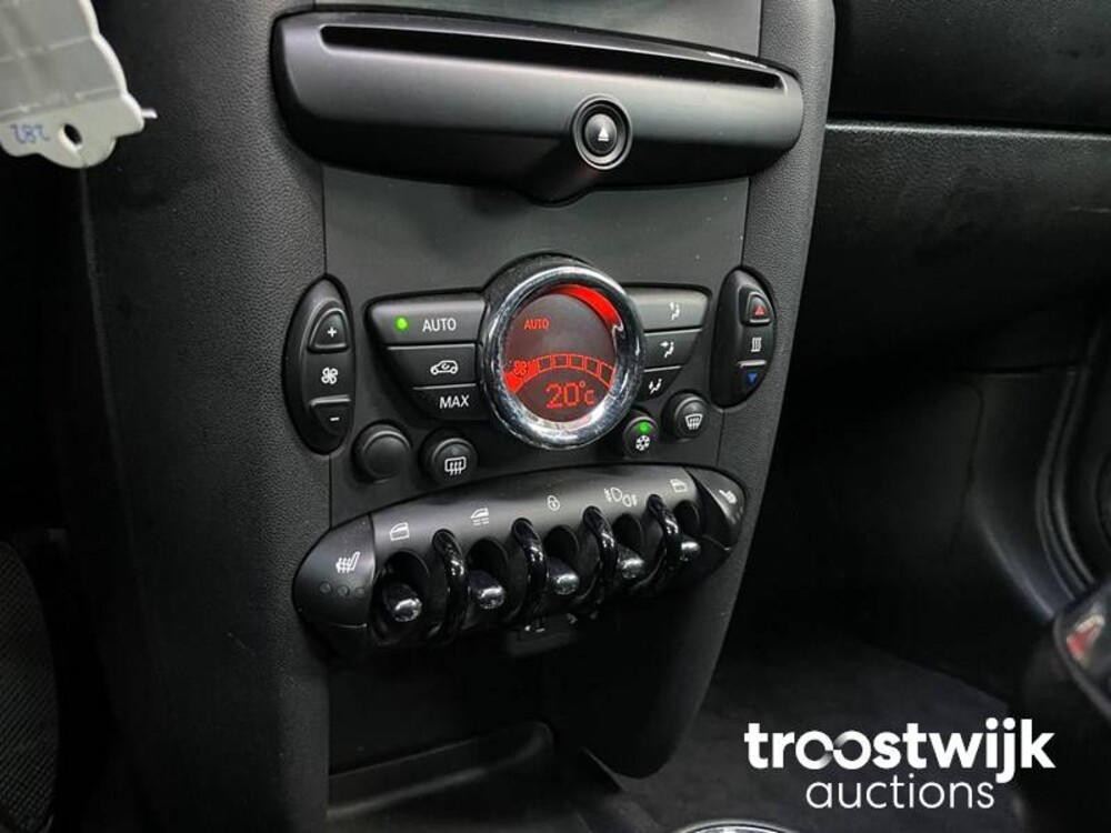 Mini Cooper Chili 1.6 Cabriolet Mini  122pk 2010, T-064-TG